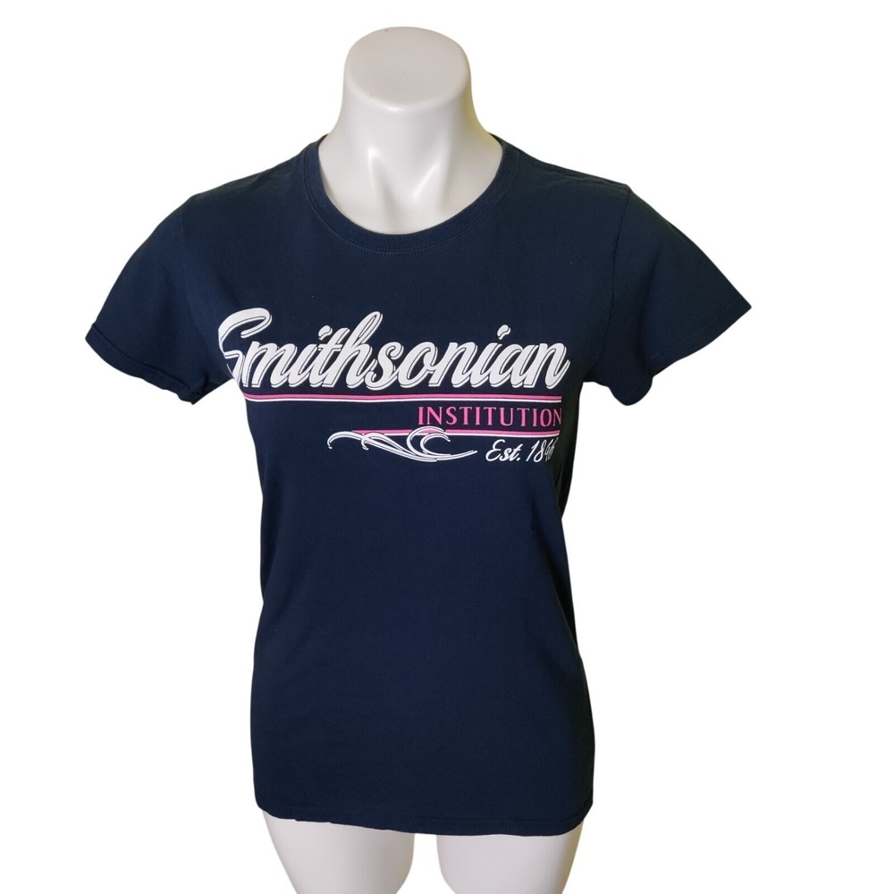 Vintage Smithsonian Institute Cursive Script Logo T Shirt Womens / Girl Sz M